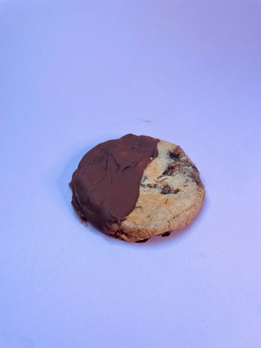 Gluten free and vegan chocolate dipped choc chip cookie image 0