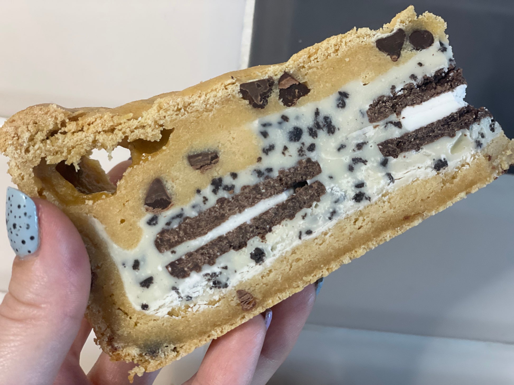 Gluten Free Cookies and Cream Cookie Pie image 0