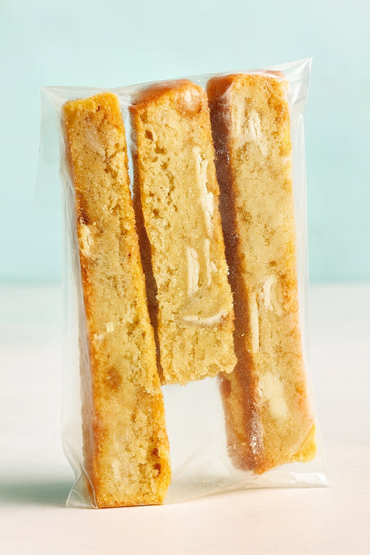200g Blondie Offcuts – Raspberry & White Chocolate + Biscoff