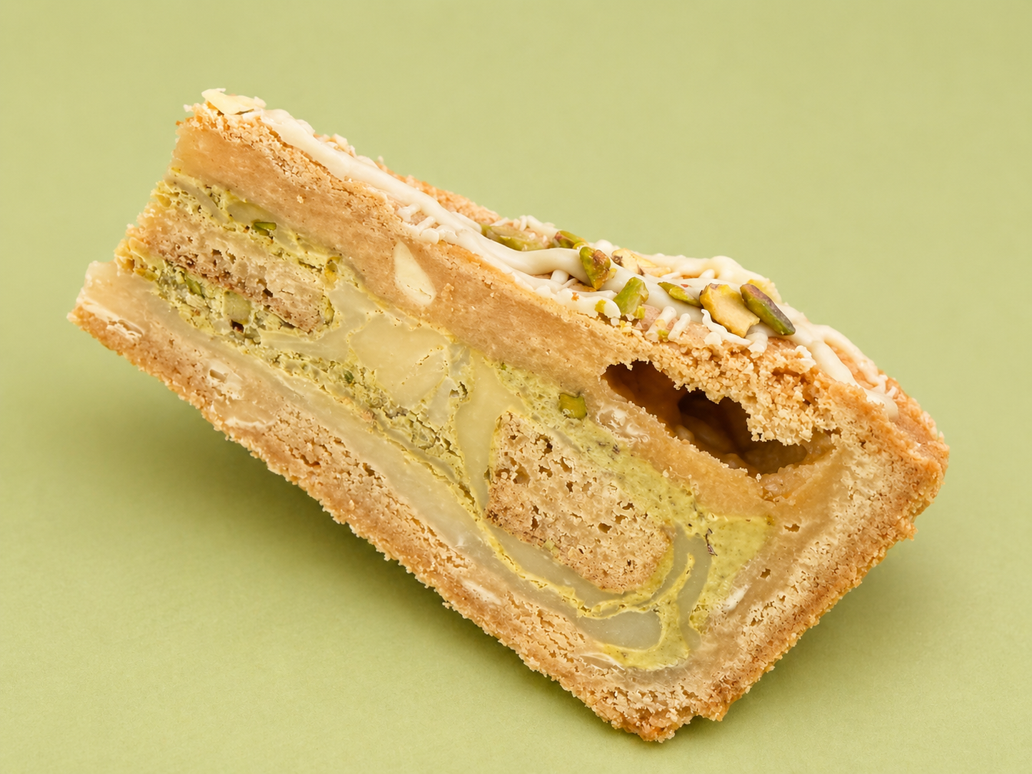 White Chocolate & Pistachio Cookie Pie