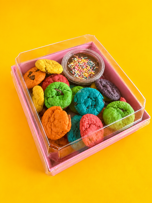 Rainbow Mini Cookies & Dip Box 🌈🍪